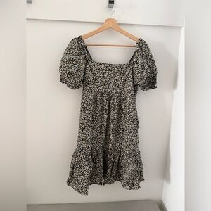 Uniqlo Black and White Floral Mini Dress